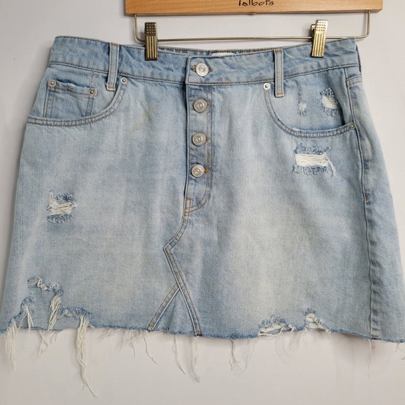 Urban Outfitters Dresses & Skirts - BDG Urban Outfitters Denim Mini Skirt Distressed‎ Raw Hem Button Front XL Boho